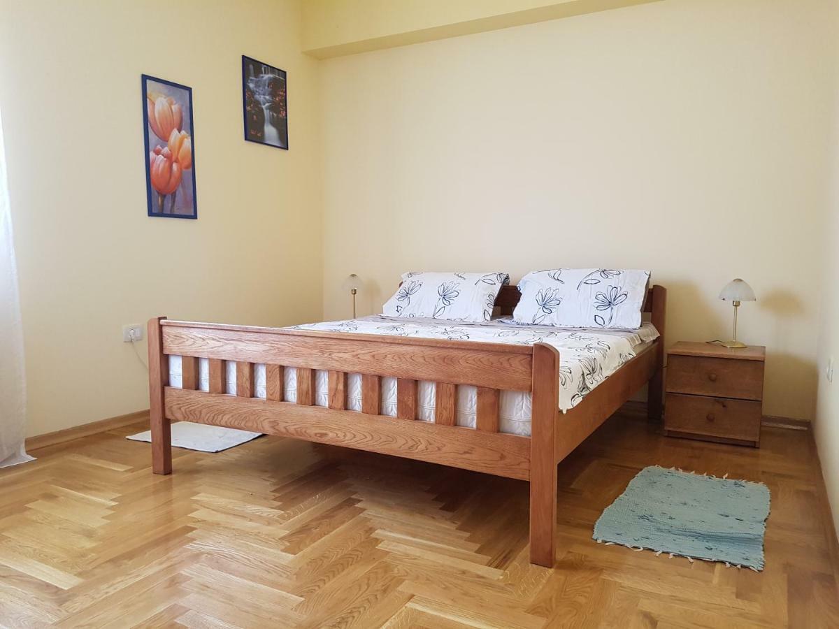 Apartment Barba Ližnjan Εξωτερικό φωτογραφία